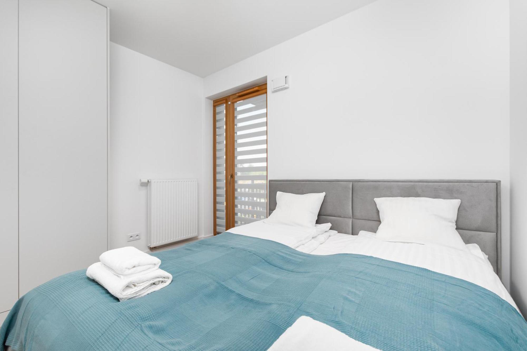 Przy Torach 3 By Homeprime Warschau Exterior foto