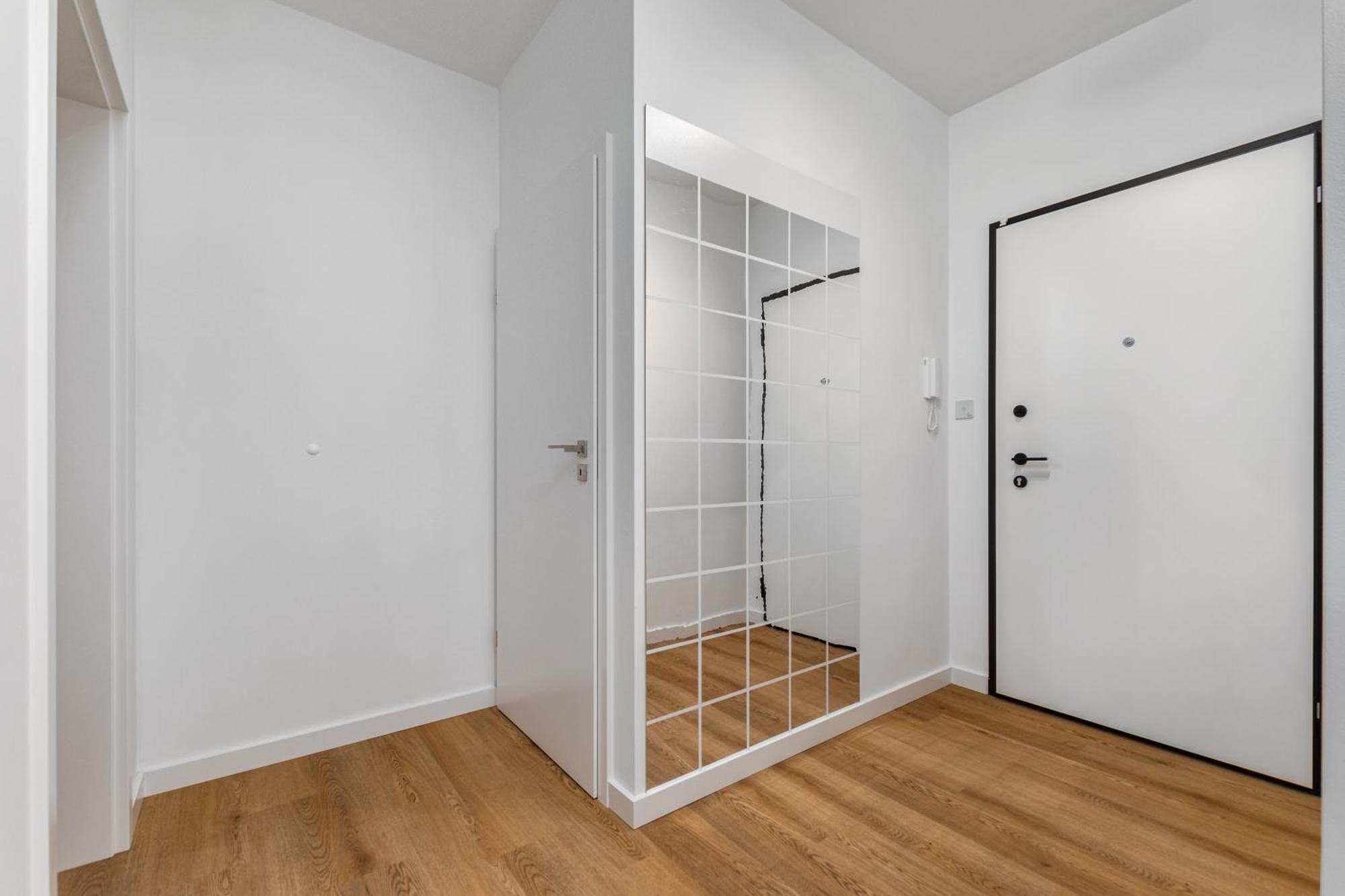 Przy Torach 3 By Homeprime Warschau Exterior foto